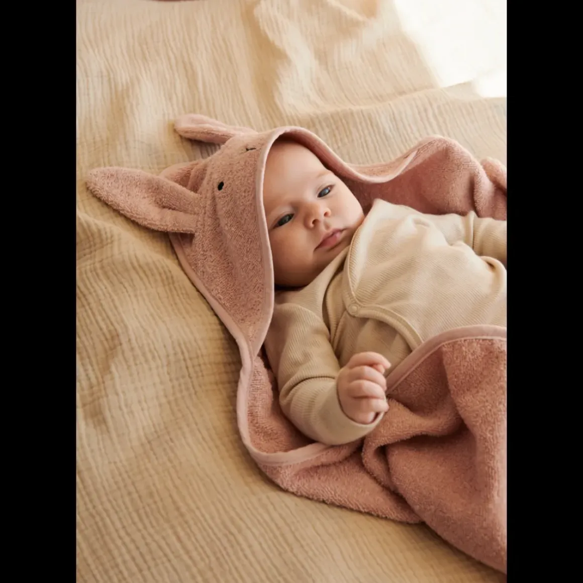 Albert babyhåndklæde med hætte