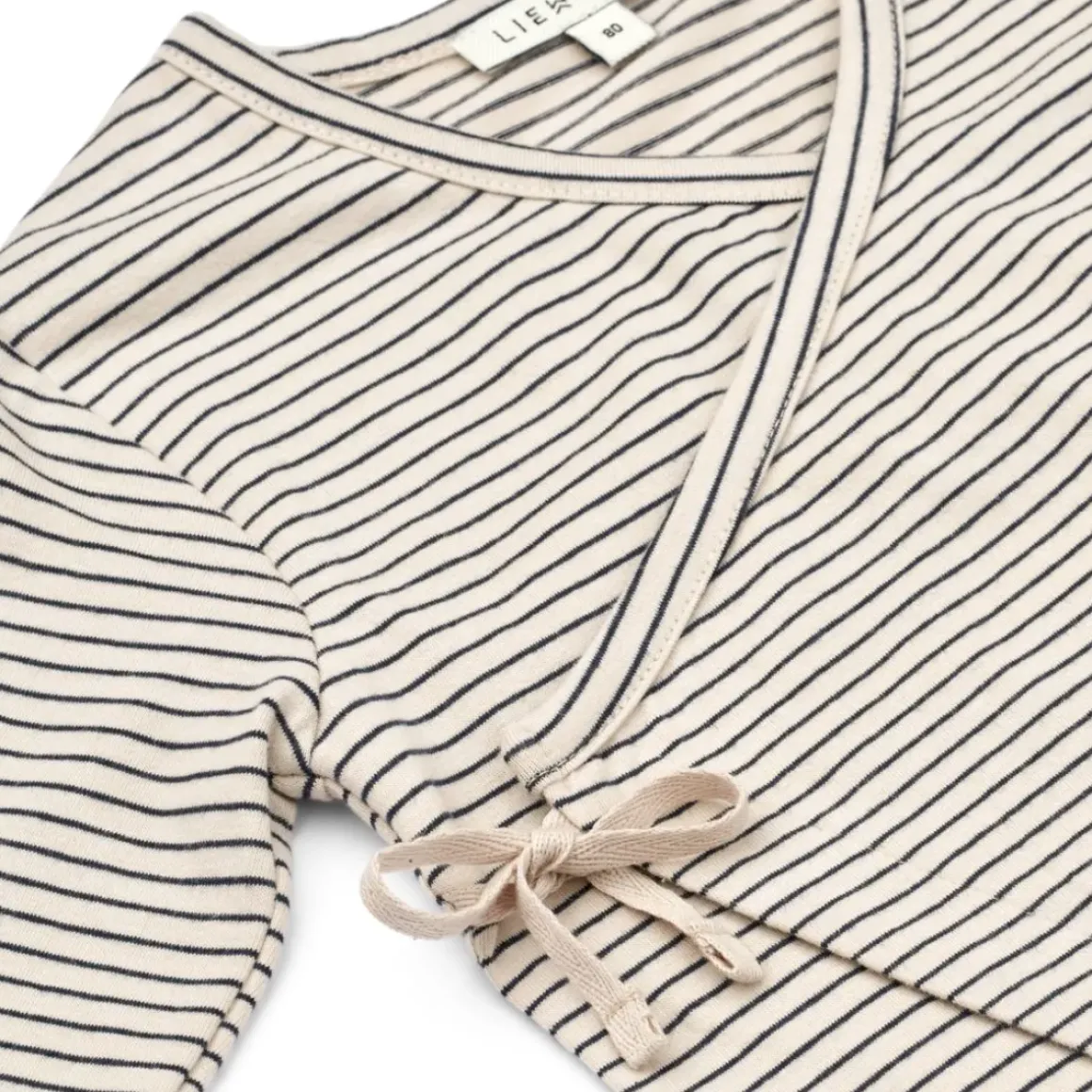 Bolde babyjumpsuit med striber