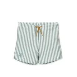 Otto Bæk og bølge badebukser